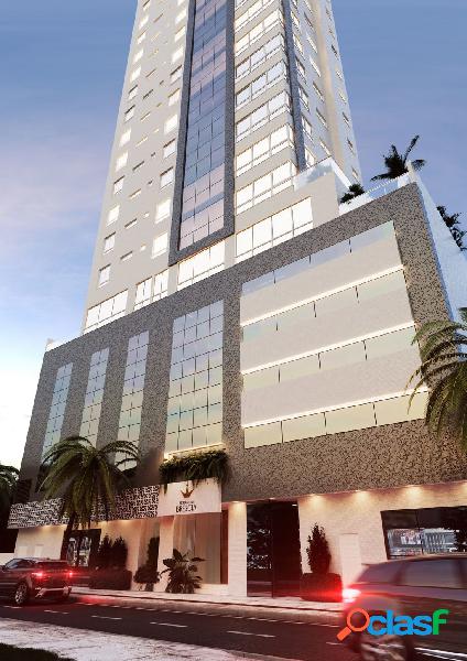 Apartamento com 4 quartos, 170,6m², à venda em Balneário