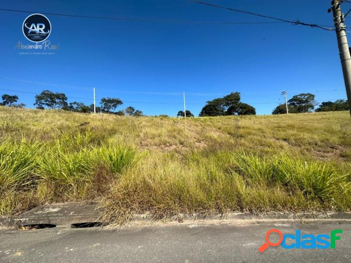 Terreno a Venda com linda vista em Campo Limpo Paulista.