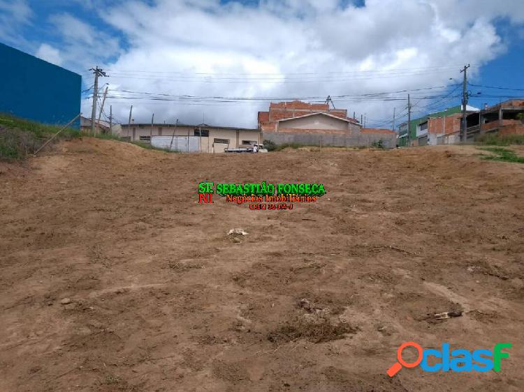 Terreno plano com 587 m² na Região Sul de São José dos