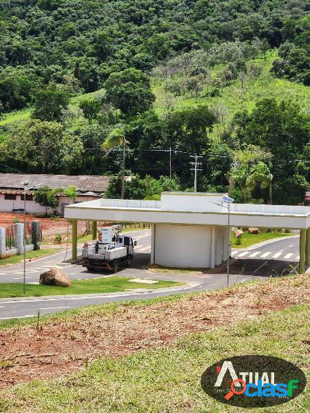 Terreno à venda com 300m2 no Portal Lamis - Atibaia -SP