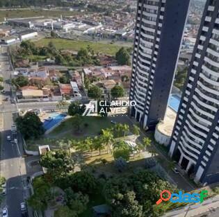 APARTAMENTO DE ALTO PADRÃO COM 3 SUÍTES MASTER NO BAIRRO