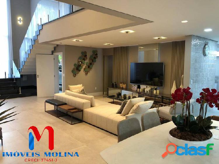 Amplo Sobrado B. Cerâmica 400m² - 4 suítes e 4 vagas