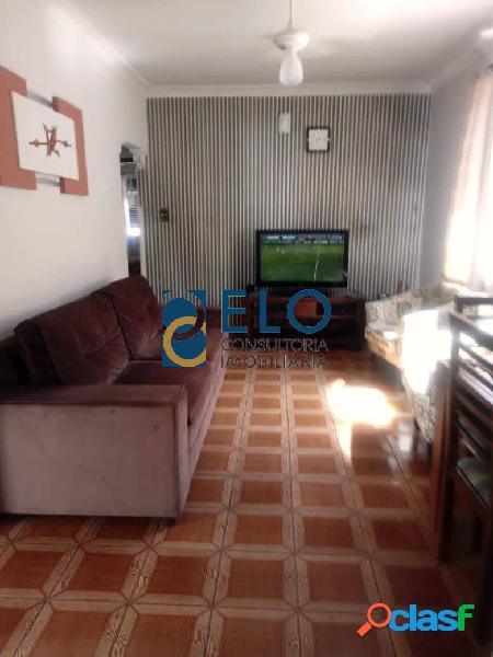 Apartamento 3 dormitórios, frente, próximo à praia,