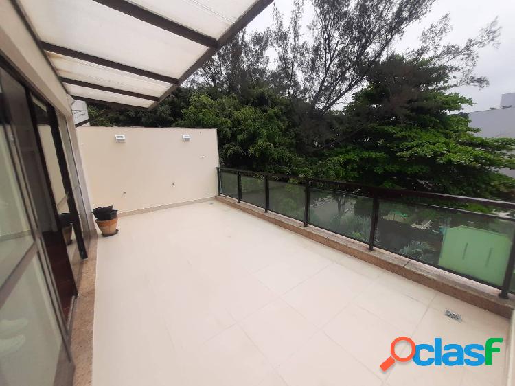 COBERTURA LINEAR COM 172 M2 NO RECREIO DOS BANDEIRANTES