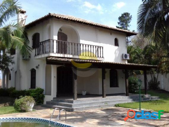 Casa estilo campestre com vista para Natureza