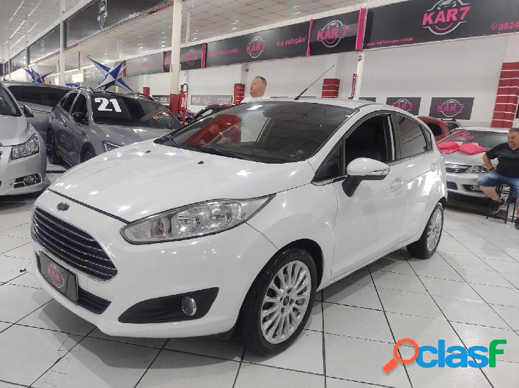 FORD FIESTA TIT.TIT.PLUS 1.6 16V FLEX AUT. BRANCO 2015 1.6
