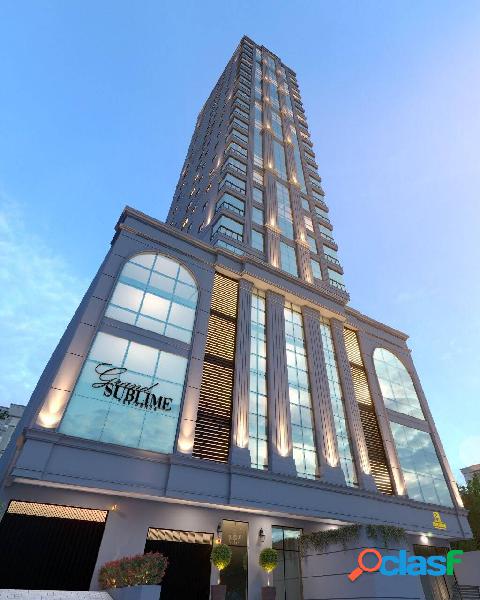 Grand Sublime - Porto Belo - Apartamento com 3 suítes sendo