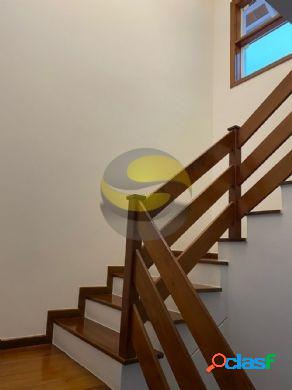Linda casa reformada com dormitoacuterios