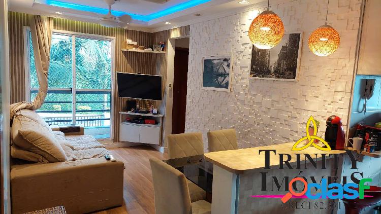 Lindo Apartamento com 2 Dormitórios Bem Localizado