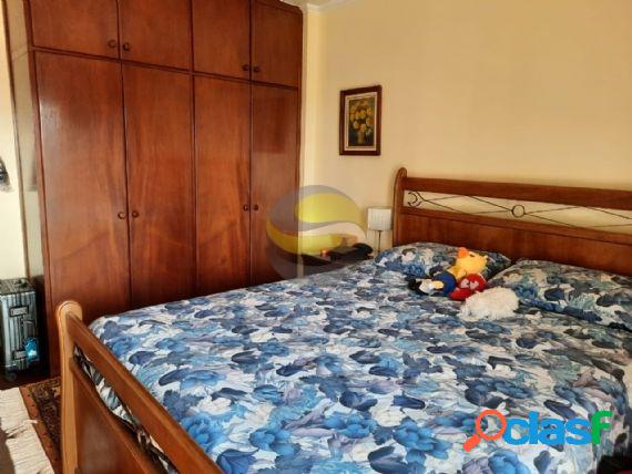 Lindo apartamento de Metros