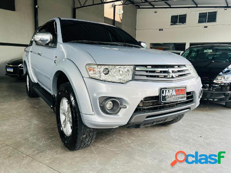 MITSUBISHI L200 TRITON HPE 3.2 CD TB INT.DIESEL AUT PRATA