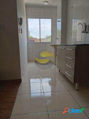 Oportunidade Apartamento com 02 dormitórios e elevador.