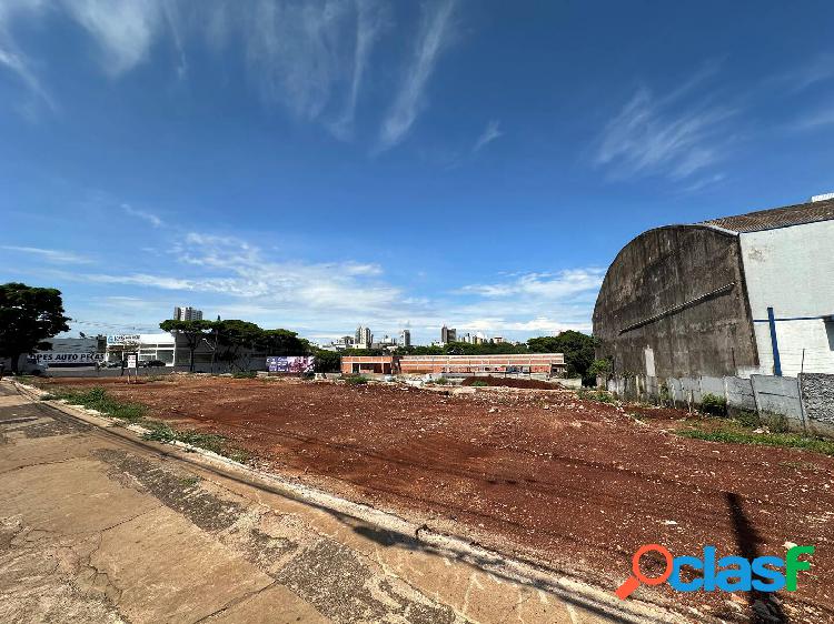 TERRENO COMERCIAL 2.954,14 METROS - VENDA - CENTRO DE