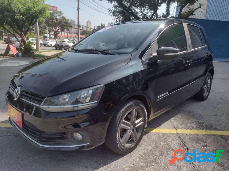 VOLKSWAGEN FOX COMFORTLINE 1.0 FLEX 12V 5P PRETO 2016 1.0
