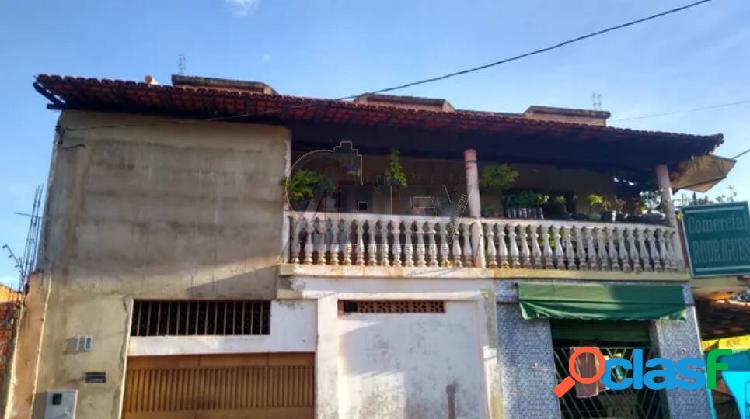 Vendo casa na vila Atlântica