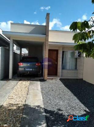 Vendo casa toda mobiliada, com uma quitinete nos fundos, em