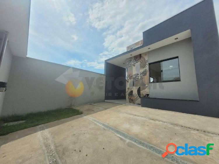 Casa com 2 quartos, 61m², à venda