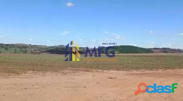 Fazenda na Região de Santo Antonio da Platina PR