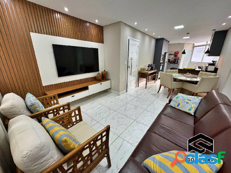LINDO APARTAMENTO REFORMADO, VISTA AO MAR, EM PITANGUEIRAS!