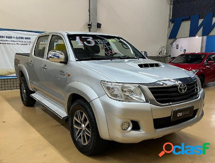 TOYOTA HILUX CD D4-D 4X4 3.0 TDI DIES. MEC. PRATA 2013 3.0