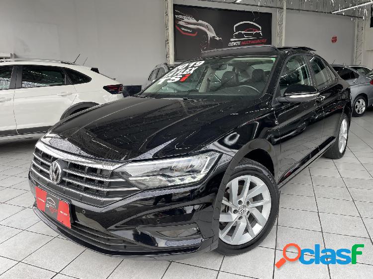 VOLKSWAGEN JETTA COMFORT. 250 TSI 1.4 FLEX 16V AUT. PRETO