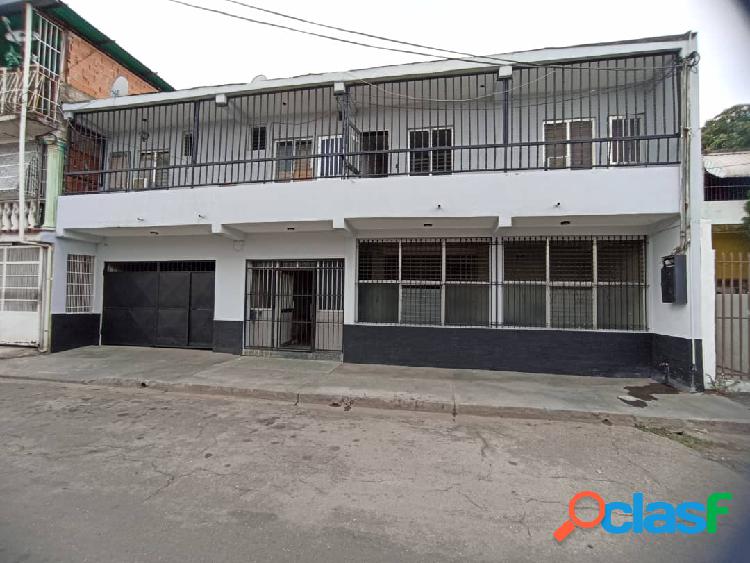 Casa comercial en venta la Quizanda