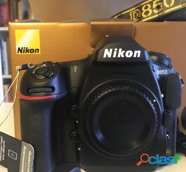 Vendendo câmera digital SLR Nikon D850 45.7MP