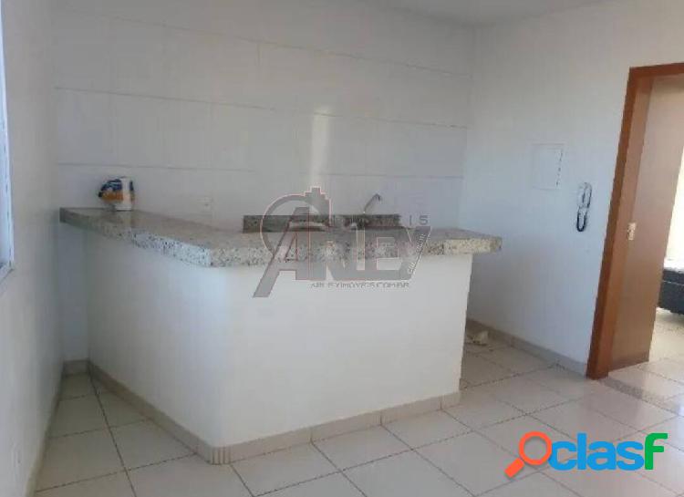 Vendo apartamento na Rua Tiradentes, centro de Montes Claros