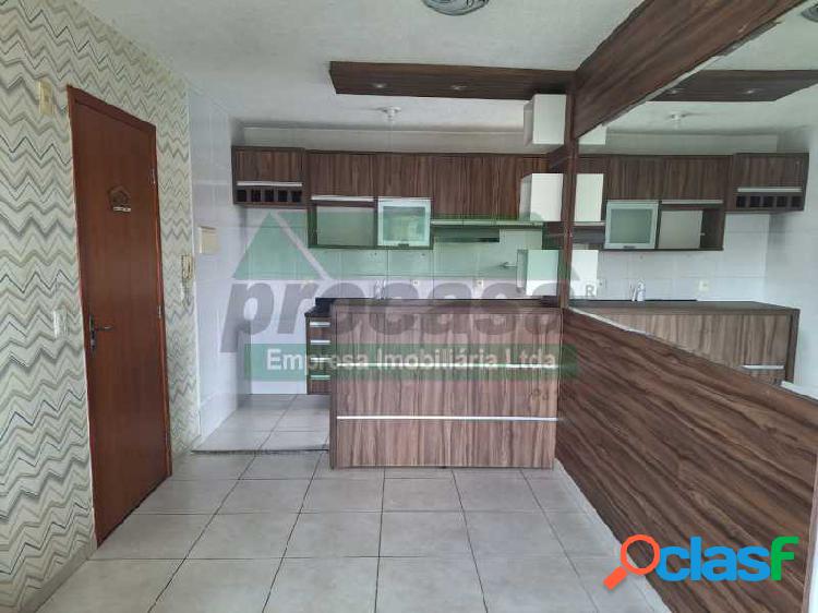 Apartamento - / Residencial / Flores