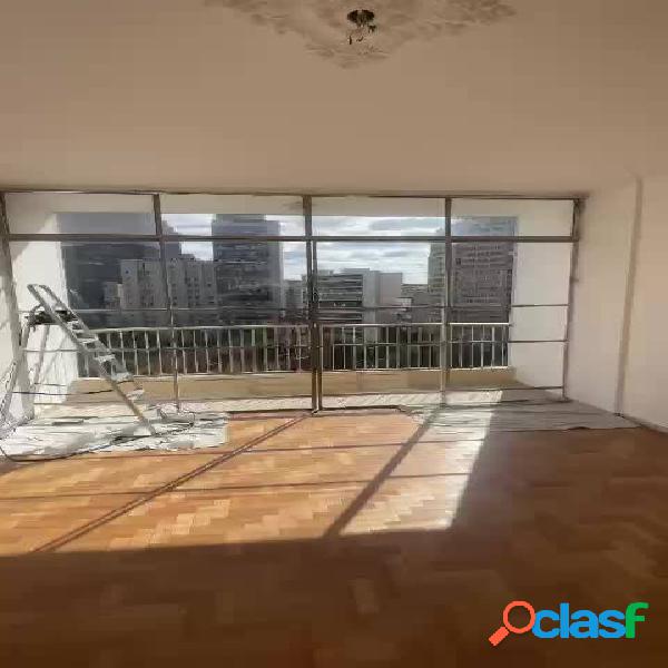 Apartamento à venda, 03 quartos.