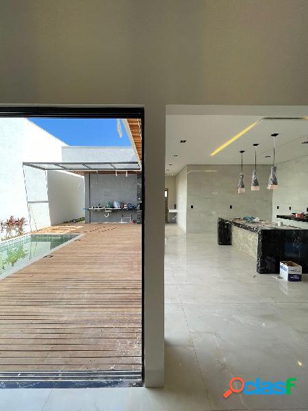 Casa com 3 quartos, 230m², à venda em Anápolis, Anápolis
