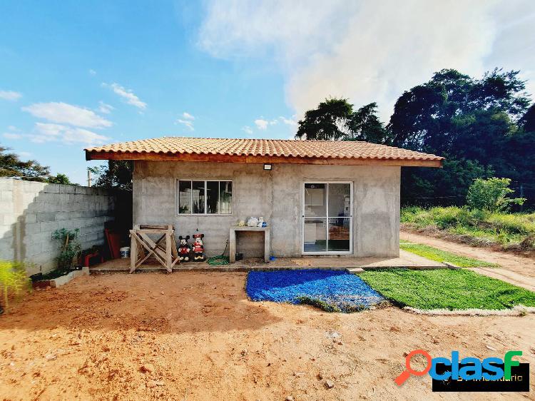 Casa de campo à venda em Atibaia SP - portão, por apenas