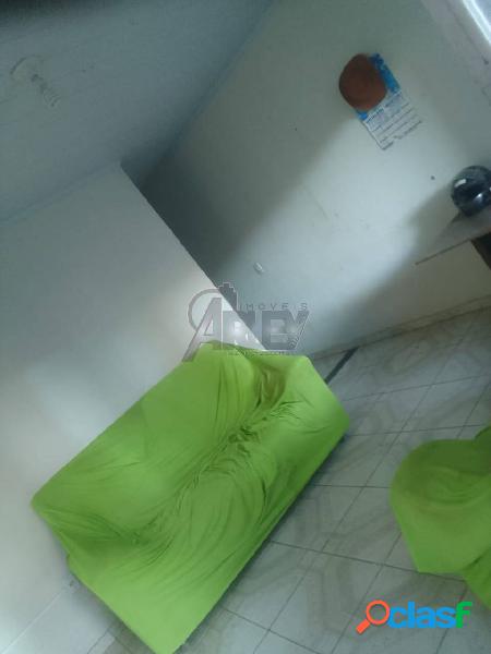 Vende-se casa no bairro Jardim Palmeiras