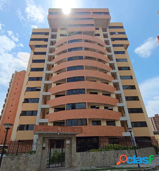 Apartamento cerca del Sambil en venta de 130 mt2 en Portal