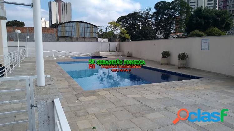 Apartamento com 02 dormitórios no Centro de São José dos