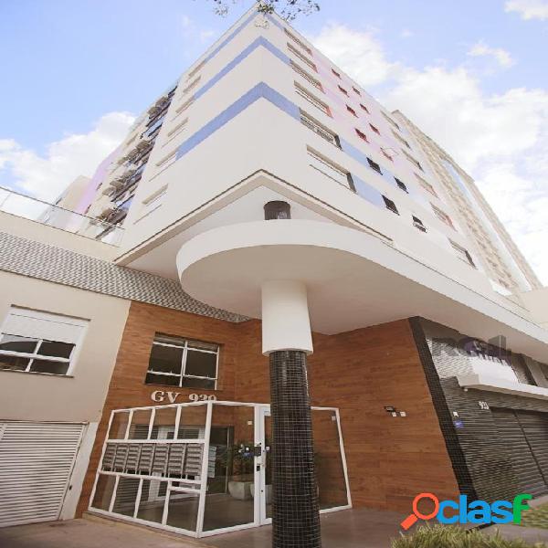 Apartamento com 2 quartos, 67m², à venda em Porto Alegre,