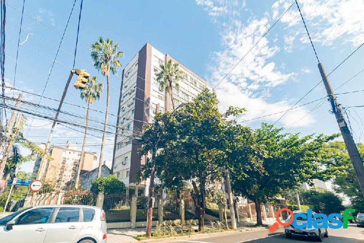 Apartamento com 3 quartos, 113m², à venda em Porto Alegre,