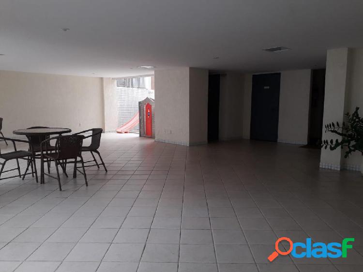 Apartamento com 3 quartos, 94m², à venda em Salvador,