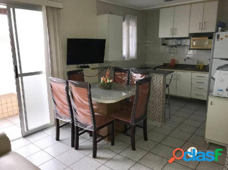 Apartamento para alugar anual 2 quartos, 70m², Praia de