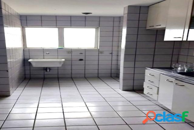 Apartamento à venda, 61 m², 2 quartos, 1 banheiro