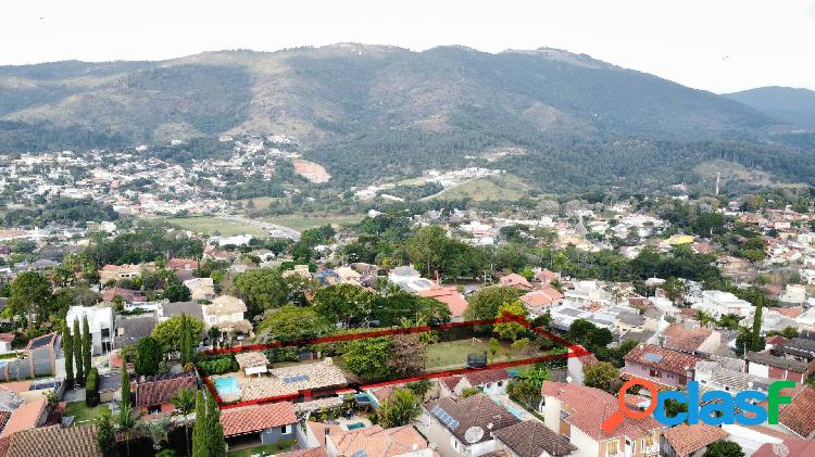 Belíssimo imóvel no Jardim Petrópolis em Atibaia