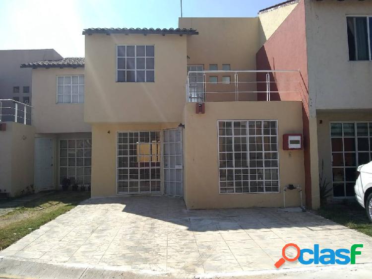 CASA EN RENTA CON EXCELENTE UBICACION EN CUAUTLANCINGO