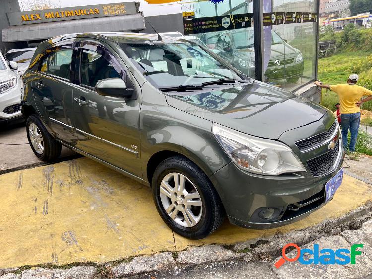 CHEVROLET AGILE LTZ 1.4 MPFI 8V FLEXPOWER 5P VERDE 2011 1.4