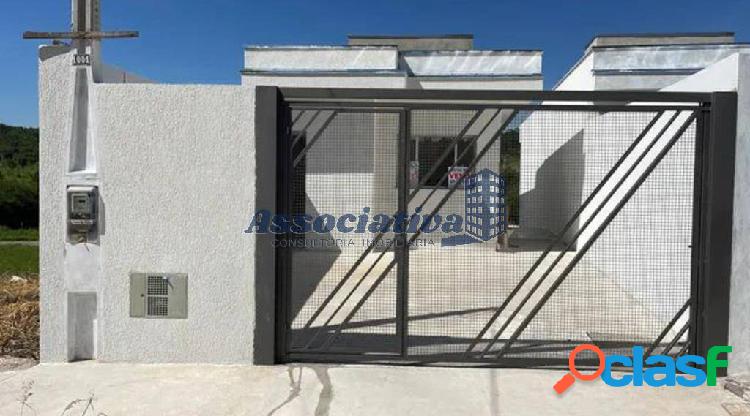 Casa 75m² - 02 dormitórios com suíte no Estoril