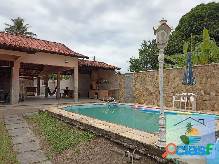 Casa com Piscina e Quintal amplo em Iguabinha - Araruama