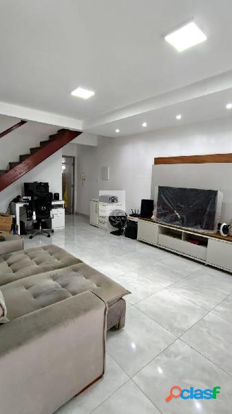 Casa em Condomínio com 2 Quartos Área Privativa excelente