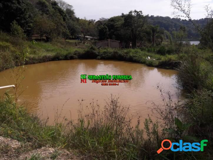 Chácara com quatro lagos de peixe, a venda em, Jambeiro