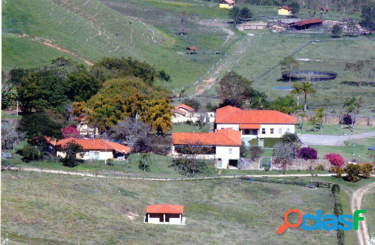 Fazenda centenária de 1864