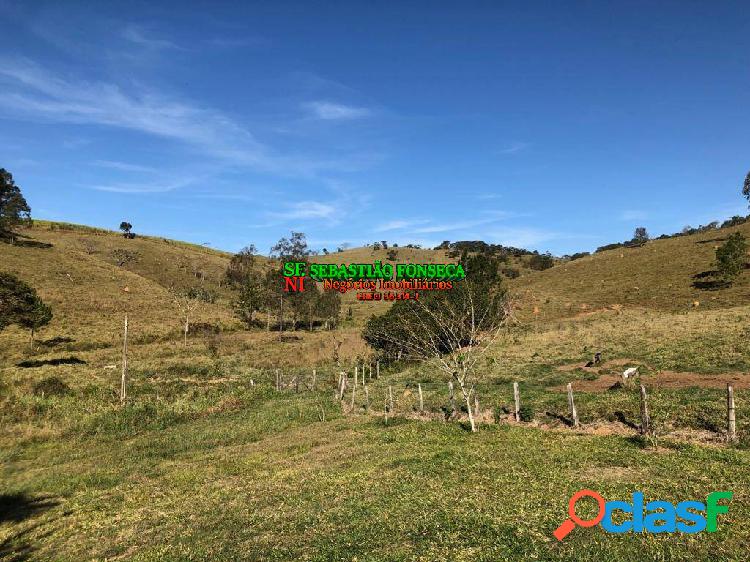 Fazenda de 90 Alqueires em Jambeiro