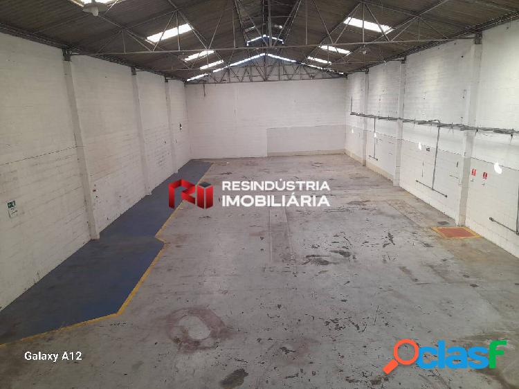 Galpão Locação 400 m² Fazendinha, Santana de Parnaíba